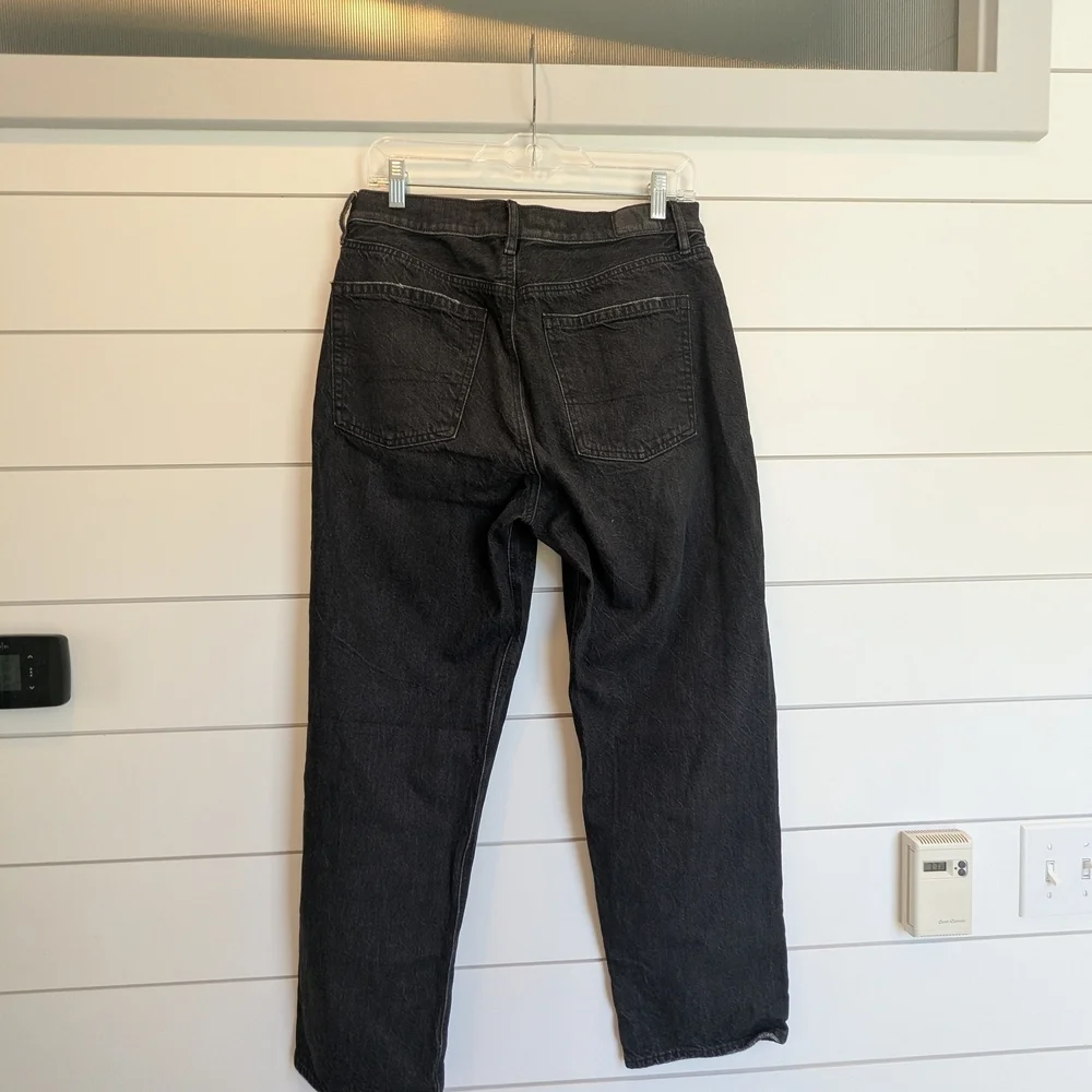 American Eagle 90s Boyfriend Jeans Washed Black Size 8